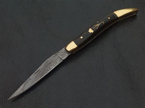 Discover Your Perfect Pocket Knives | Unleash Versatility LMK