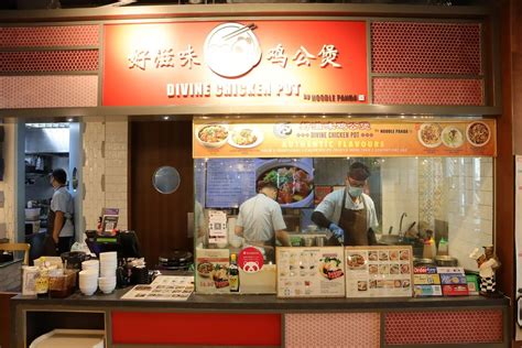 10 Food Republic Stalls To Check Out Wen Kang Ji Burgs For Juicy