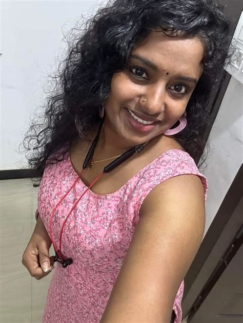 Pin On Social Media Queens Hot And Cute