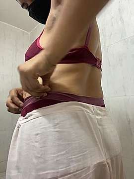 Sanya786 Naked Stripping On Cam For Live Sex Video Chat Gyrls