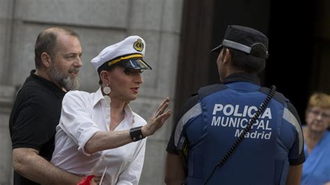 3 500 policías vigilarán el desfile del Orgullo Gay de Madrid
