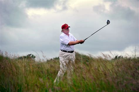 Is Donald Trump Good At Golf? President's Swing Caught On Video | IBTimes