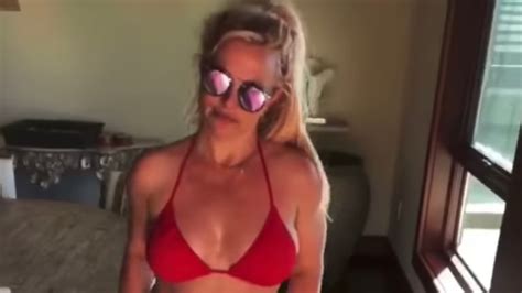 Britney Spears Dances In A Bikini Makes Sand Angels While On Vacation In Hawaii