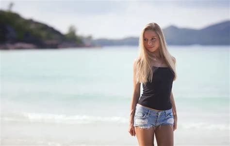 Wallpaper girl shorts beautiful model blonde for mobile and desktop section девушки