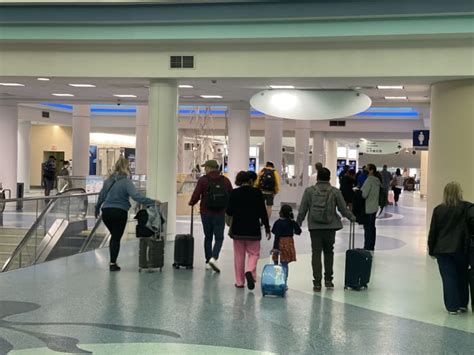 JAX Airport: Passengers should arrive at least 2 hours before flights this week