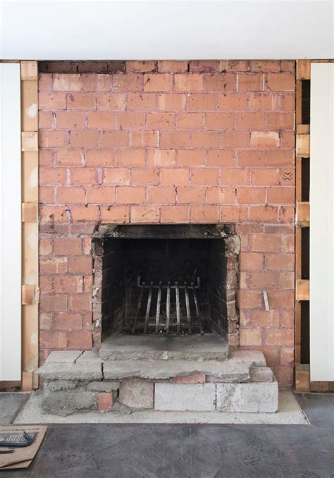 Fireplace Surrounds Brick Fireplace Guide By Linda