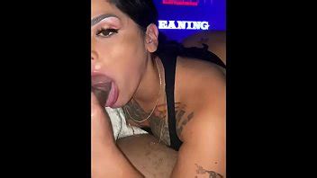 MEJORES DEVILS GARGANTA POV Garganta profunda náuseas escupir mamada video XVIDEOS