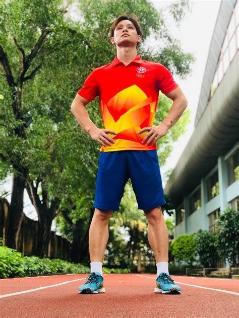 Đinh Phương Thành hot boy thể dục dụng cụ giành ba HCV SEA Games Báo Dân trí