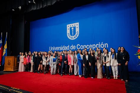 Departamento De Trabajo Social Celebró Ceremonia De Titulación De Todos