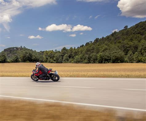 Ducati Streetfighter V La naked más potente jamas creada Maria Pujol