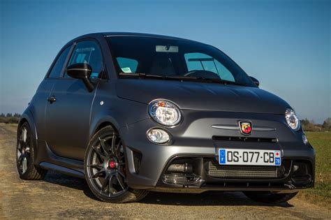 L Incroyable Abarth Biposto L Essai Crabots Carbone Et Stupidit