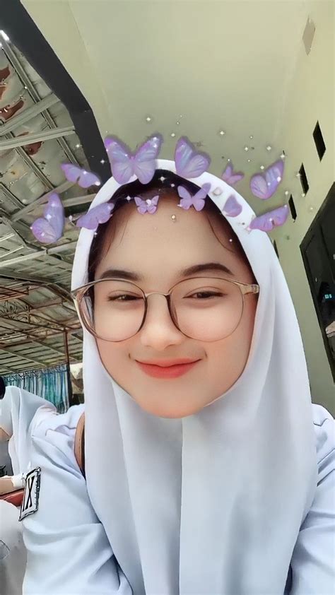 Save Follow Orang Cantik Wajah Gadis Foto Gadis Cantik