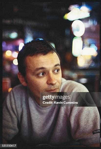 41 James Dean Bradfield 1994 Photos And High Res Pictures Getty Images