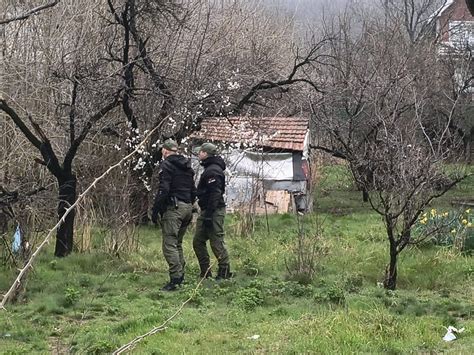 Novosti rs Galerija OVDE JE NESTALA MALA DANKA Policija češlja