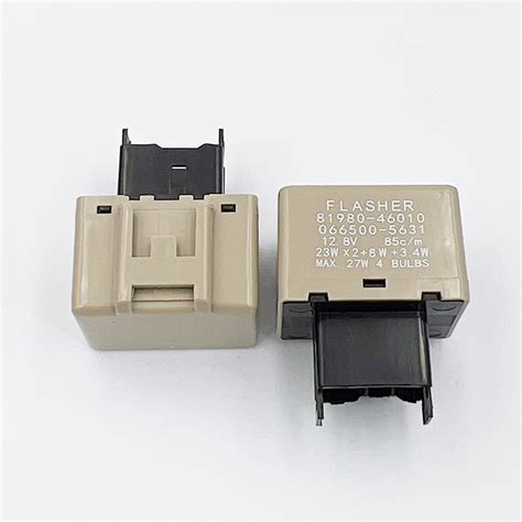 81980 50030 Flasher Relay For Toyota For Sienna For Lexus CT200h LS460