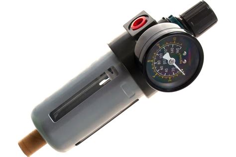 Фильтр влагоотделитель Jonnesway JAZ-0532 с регулятором давления для ...