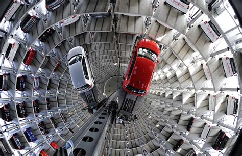 Uma Indústria Automobilística Está Testando Um Novo Modelo De Carro