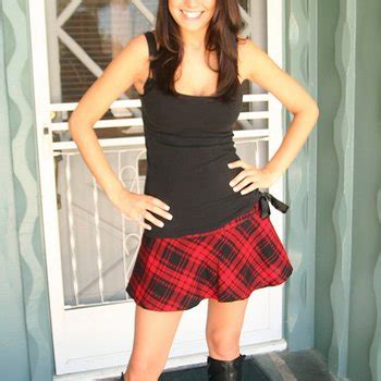 Kissable Kaydin Babe Page Watch This Centerfold On Freeones