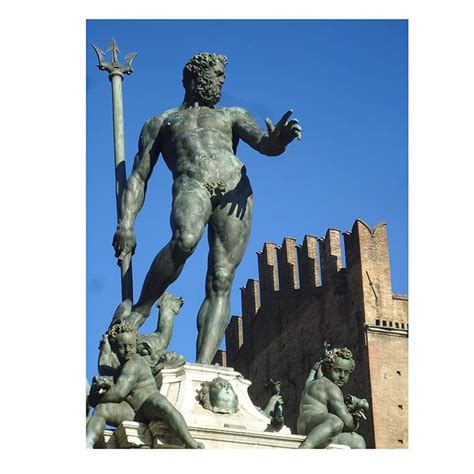 Ancient Mythology Standing Naked Figure Statue Of Neptune