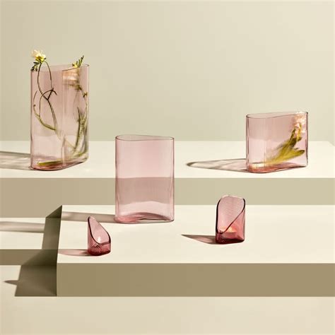 MIST VOTIVE DUSTY ROSE 蜡烛台 By NUDE