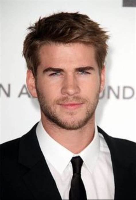 Thumbs Pro Rorrous Famous Male Celeb Naked Liam Hemsworth Miley Got