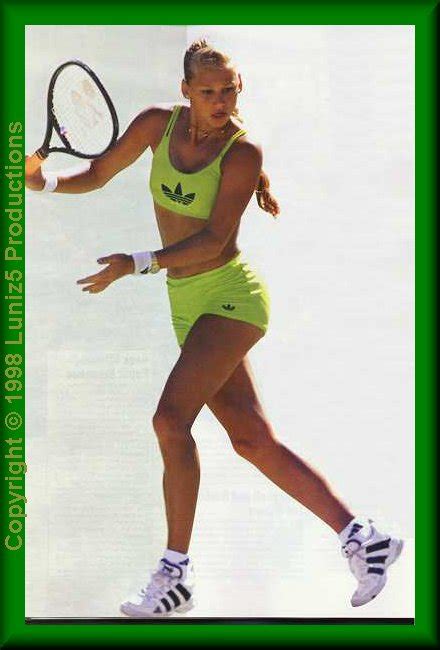 JE TE KIFF ANNA KOURNIKOVA MES PHOTOS HOT DE ANNA KOURNIKOVA
