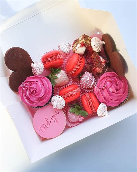 buttercreamsweetdreams - UPDATE 💫 We are now fully booked for our treat ...