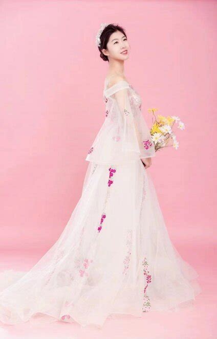 Chinese Woman Take Off Your Clothes Photo Porn Pic