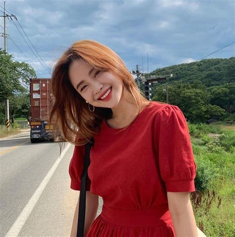 Loạt hot girl Hàn Quốc giống nhau khiến dân mạng khó lòng phân biệt Gương mặt trẻ ZNEWS VN