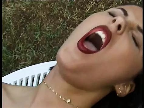 Horny Waitress Gets Her Pussy Fucked After She Sucked Cock On The Table XHamster