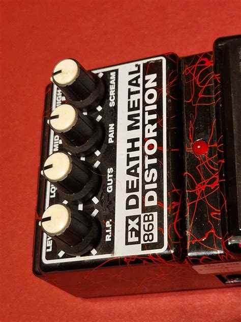 DOD FX86B Death Metal Distortion - Effects Pedals