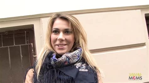 Blonde Slut Wants A Gang Bang After Playing With Her Red Sex Xhamster