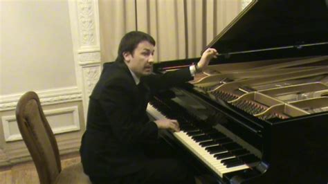 Правая педаль фортепиано - YouTube