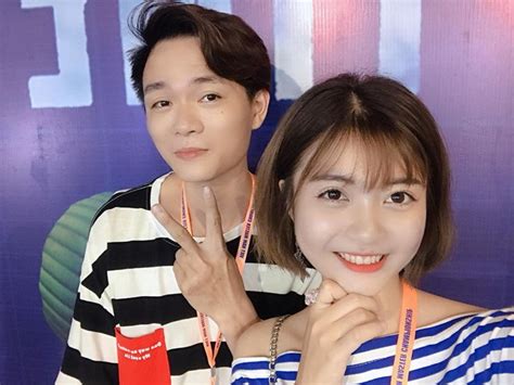 Cô bạn streamer mới toanh gây ấn tượng với vẻ ngoài xinh như hot girl Hàn Quốc