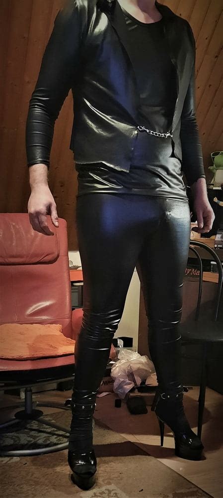 Hot Fetish Clothes 6 Pics XHamster