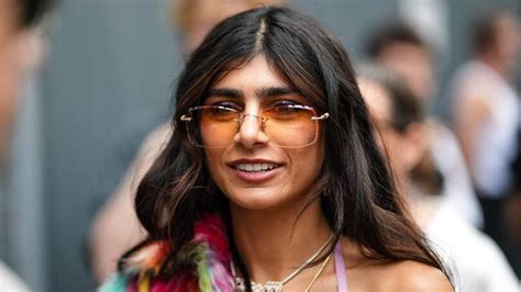 Дрочишь на Миа поддерживаешь ХАМАС Mia Khalifa Израиль Porn