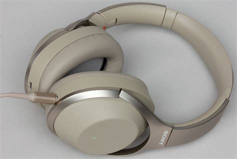 Обзор беспроводных наушников Sony WH-1000XM2 с адаптивной системой ...