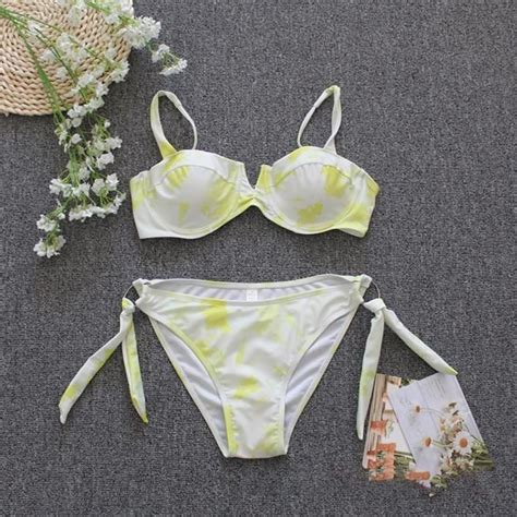 Maillot De Bain Bikini De Natation Pi Cesensemble Avec Coussinet De Poitrine Petit Col Style
