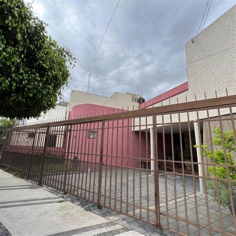 Casa En Venta En Av San Luis Gonzaga Fraccionamiento Jardines De