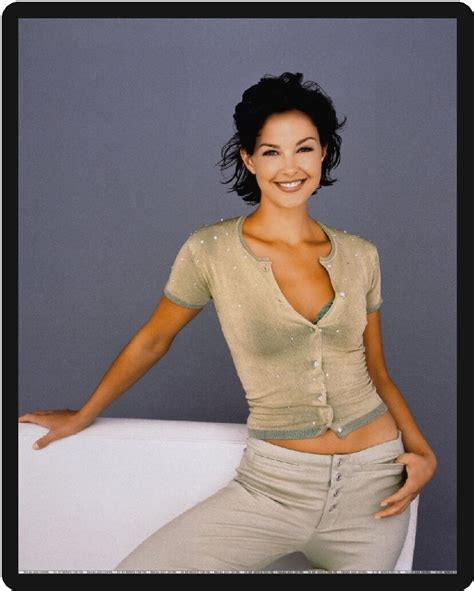 Hot Images Ashley Judd