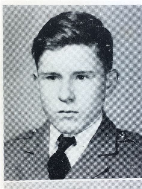 Obituary and Life Legacy of Ian James Akins 33