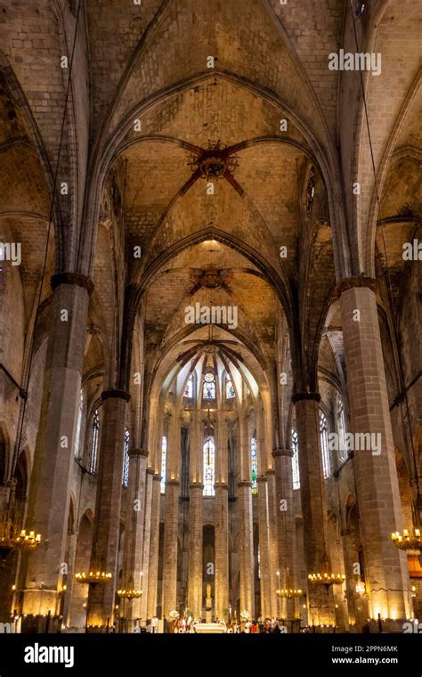 Interior view of Barcelona Cathedral, La Catedral, Catedral de la Santa Creu i Santa Eulalia ...