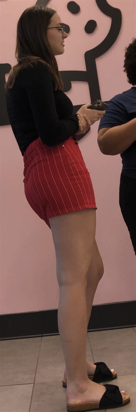 Red Skirt Yummy Nerdy Brunette Forum