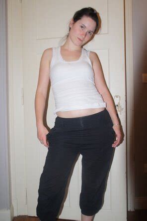 Sexy Housewife Nathalie Nathalie Porn Pic