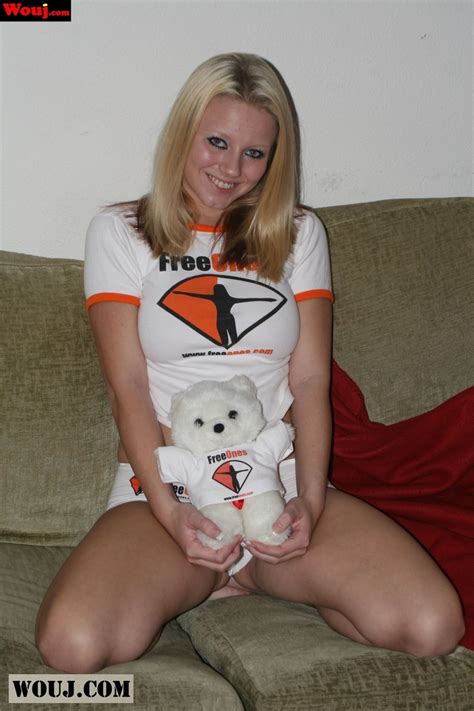 Cute Blonde Teen Shows Off Her Amazing Body And Freeones Underwear 15 Photos