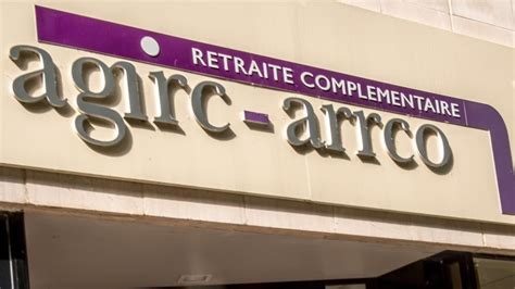 Retraites Compl Mentaires Le Magot De L Agirc Arrco Enjeu De