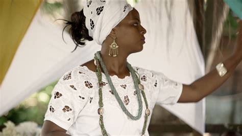 Favela Gay Thiffany Revista Canal Brasil Imprensa Revista Canal Brasil Imprensa