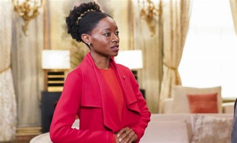 Hot Sexy Sibongile Mlambo Bikini Pics