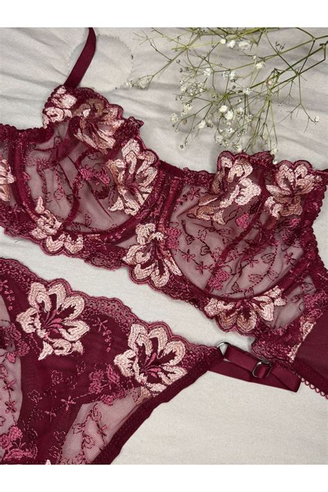 ROZENİN LINGERIE Yılbaşı Hediyesi Siyah Dantelli Brode Balenli Kapsız Transparan Bodysuit Fiyatı