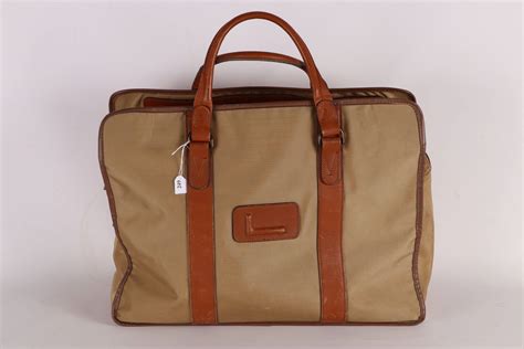 Lancel Sac De Voyage En Toile Beige Et Cuir Fauve Environ X